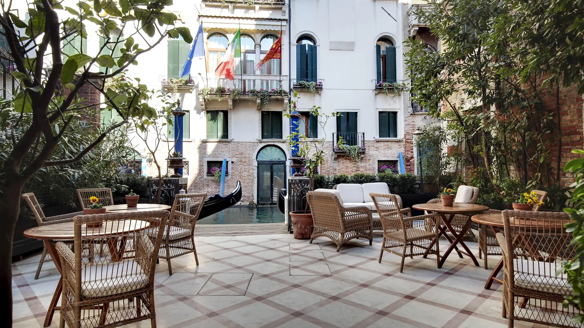 Hotel Dona Palace Venedig 4*,  Italien